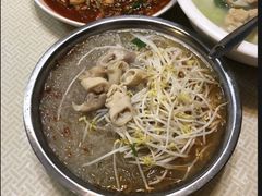 -茅屋大酒店