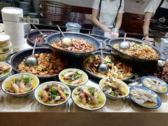 -郭巨人农家食堂(南部商务区店)