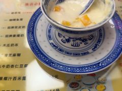 -广信牛奶甜品世家(台东店)