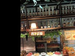 -领鲜活海鲜榴莲自助火锅(东门店)