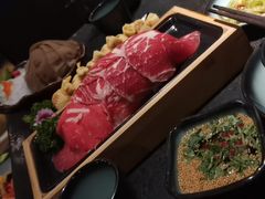 -湊湊火锅·茶憩(新中关购物中心店)