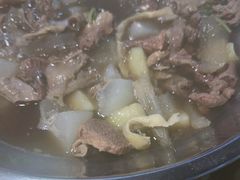 -大众跷脚牛肉馆·非遗传承单位(峨眉山店)