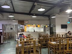 -龙顺园麻辣香锅(机场店)