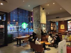 大堂-星巴克臻选(呼和浩特维多利摩尔城店)