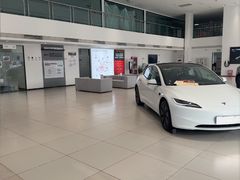 -TESLA 特斯拉(北京后沙峪特斯拉中心)