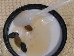 手工自制酸奶-巴扎美食·新疆菜·西域歌舞表演餐厅(新疆大厦店)