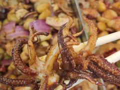 -老东镇啤酒屋海鲜加工·蒸汽海鲜·海鲜烧烤(台东店)