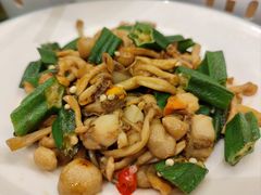 -南湖春色海鲜食府(中兴街店)