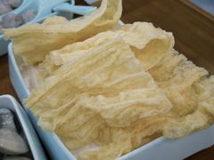 -老何家后安粉·糟粕醋海鲜火锅(三亚湾椰梦长廊店)