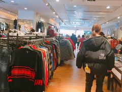 -三福时尚(三峡广场华夏银座店)