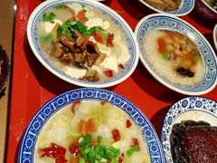 -蓝田九大碗民俗食府(蓝田店)