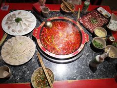 -蜀辣居鲜货老火锅(双流万达店)