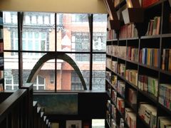 钟书阁五-钟书阁(松江泰晤士小镇店)