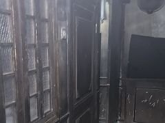 -荒岛实景沉浸密室(江汉路1店)
