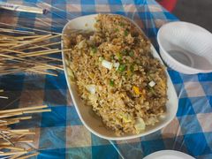 -老街烧烤大排档·地道湖北菜·龙虾馆(汉口火车站店)