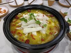 -凤膳轩·天麻土鸡汤滋补火锅(大明宫西店)