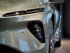 -蔚来中心(北京中关村店)