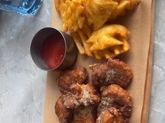 -必胜客(威高广场店)