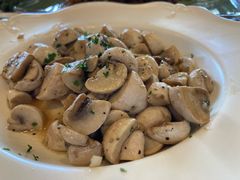 蘑菇-南沙游艇会·大兵船餐厅