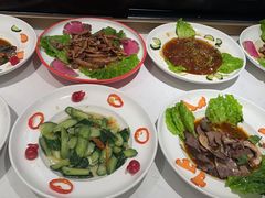 -纽斯特牛排自助餐厅(浦江万达店)