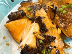 干香碟鱼头-鹊华居·地道鲁菜·海鲜·融合味(大明湖店)