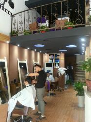 -明洞造型精品烫染