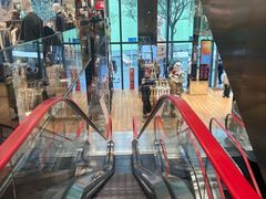 -优衣库(深圳万象天地旗舰店)