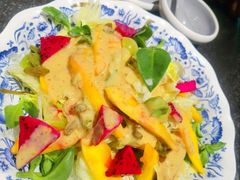 果蔬沙拉-五谷丰登农家院·地道胶东菜·海鲜烧烤(威海店)