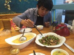 -乌镇那一年小院主题餐厅(甘泉西路店)