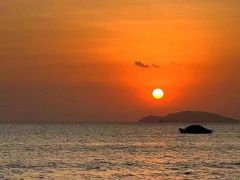 -三亚湾海居铂尔曼度假酒店