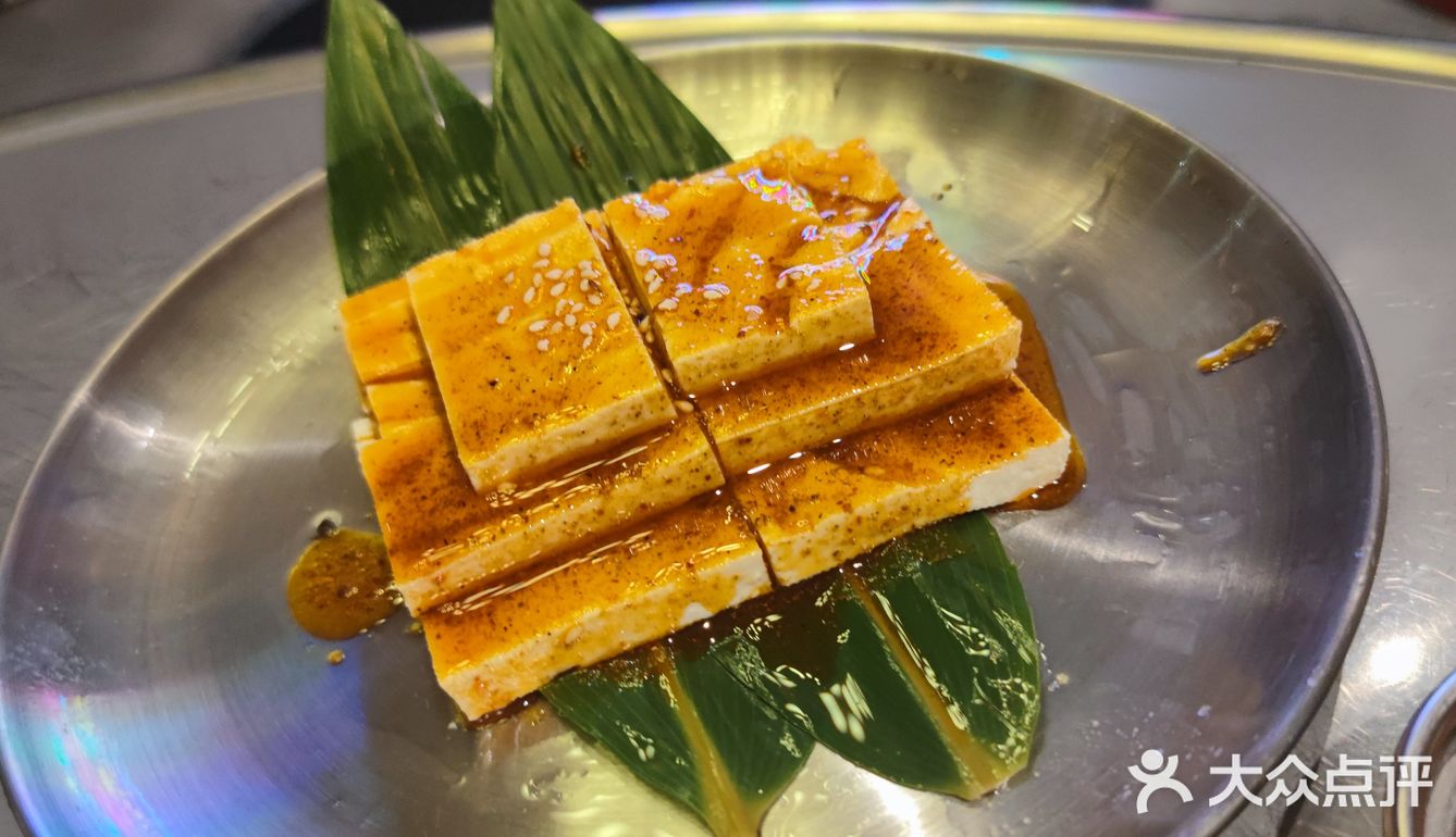 韩国烤肉|九眼桥巨香的烤肉店