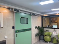 -半岛宠物医院24小时·内窥镜·牙科·碎石中心(府城大道店)