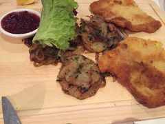 -LENBACH兰巴赫西餐啤酒坊(大连星海广场店)