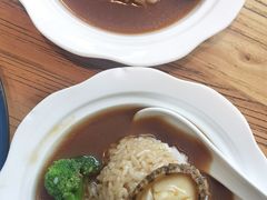 鲍鱼捞饭-小船渔村•大连菜•大连焖鱼(明泽街店)