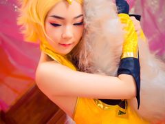 -九月鹰飞汉服摄影工作室