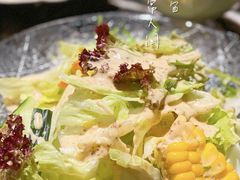-山川小町·极番烧肉(新地假日广场店)