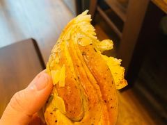 大吉岭红茶杏仁奶酥-风车面包