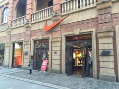-NIKE武汉品牌体验店