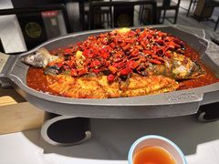 怪味烤鱼-江边城外烤全鱼(世茂广场店)