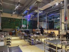 大堂-胡四哥特色火盆烧烤(总店)