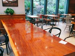 靠窗位-巴黎贝甜(常德路店)