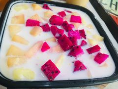 水果西米露-英德市英城高铁站落脚点奶茶店