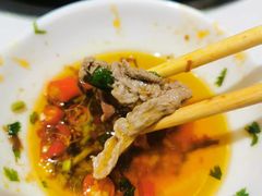 -嘎琉鲜切牛肉自助火锅