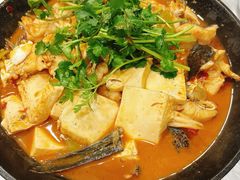 -万佛湖许老大铁锅鱼(黑金冠店)