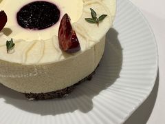 -潮一不贰·法式甜品·生日蛋糕·西式简餐(外滩店)