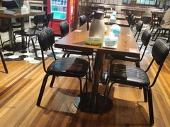 大堂-皇后餐厅-煲仔·小菜·打边炉(古北店)