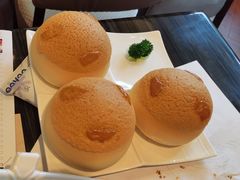 港式菠萝包-虾饺妹·粤式手工点心(水荫路店)