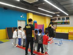 -玩胜青少儿体能(福田侨香中心)