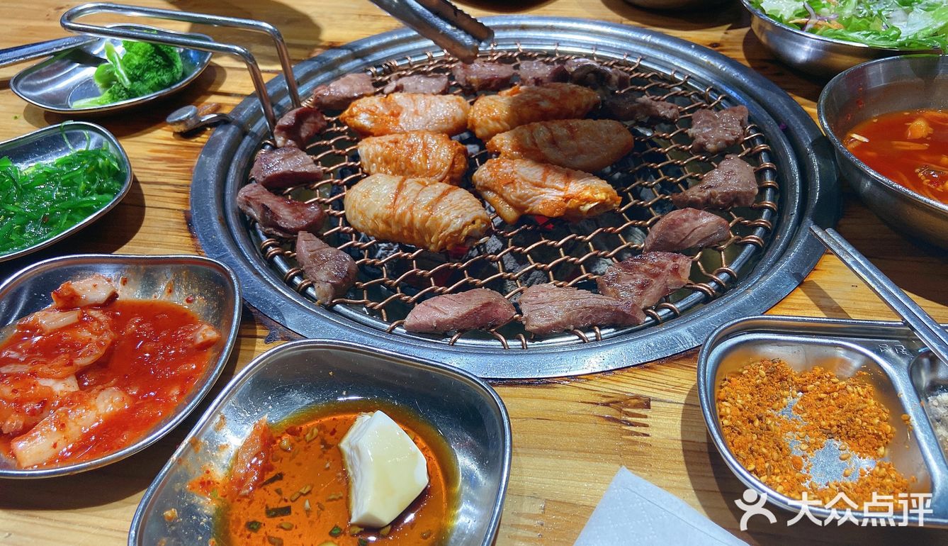 噔噔噔～中秋假期聚餐[加油]