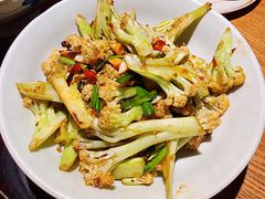 -吃饭皇帝大土家民族菜(荟聚店)